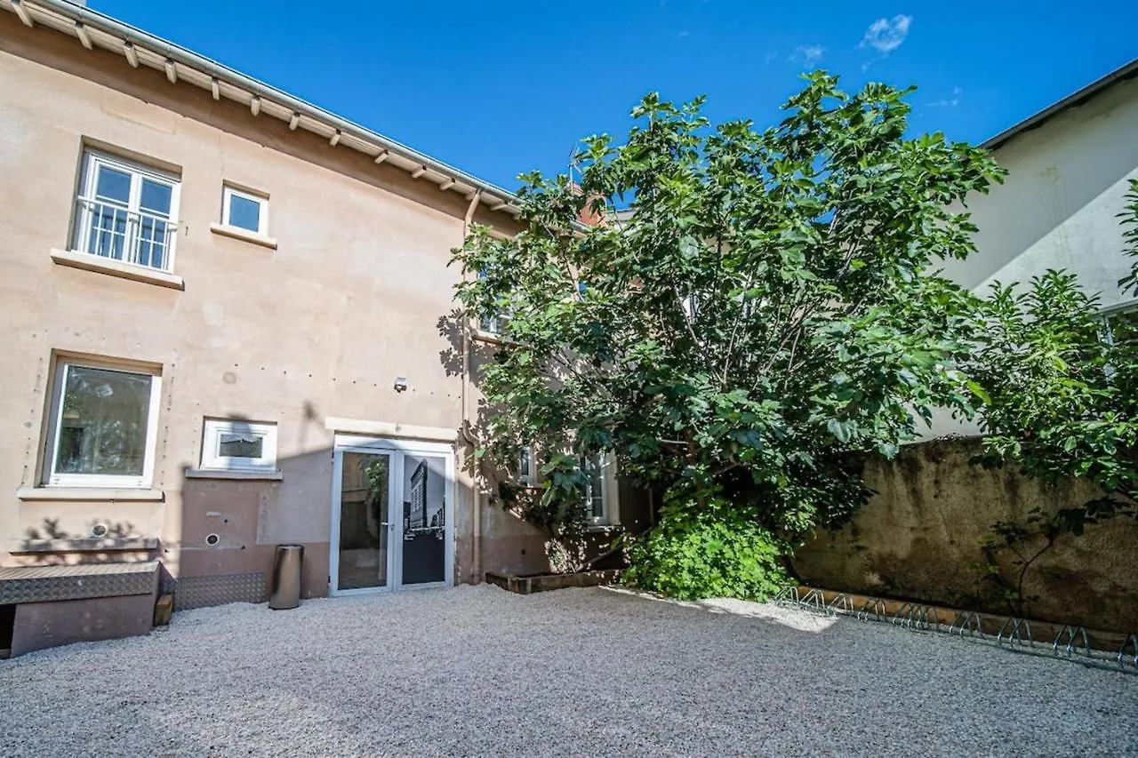 Lägenhet La Maison Gratte Ciel-Appartement Paris-Jardin Villeurbanne